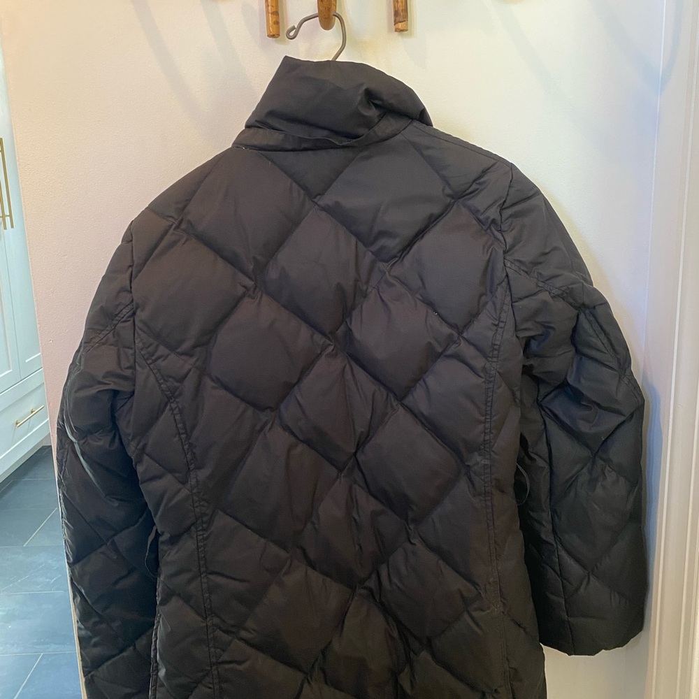 Burberry Women’s Black Quilted Puffer Jacket Size Small - Picture 9 of 13